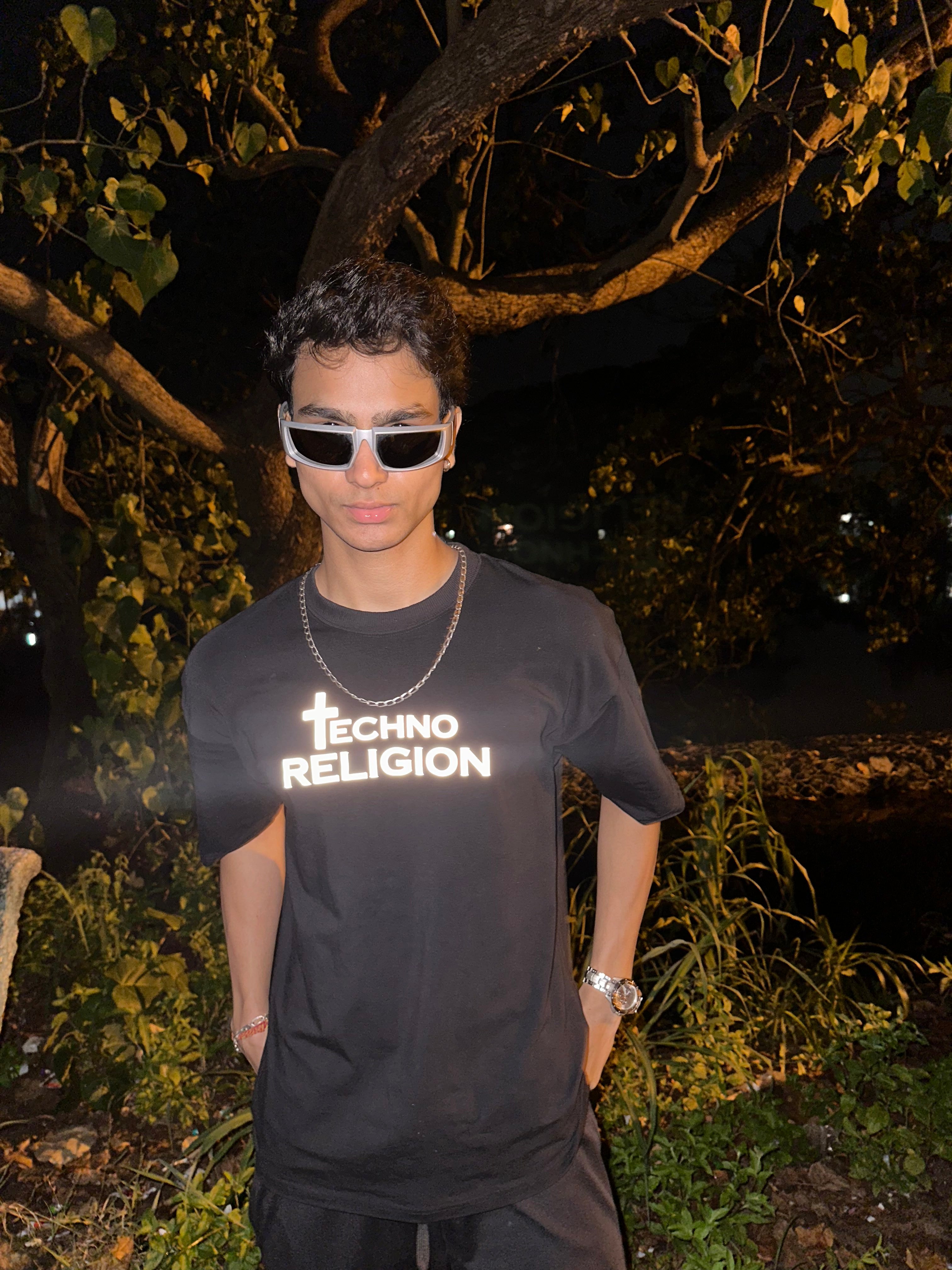 Techno Religion Oversize Tshirt