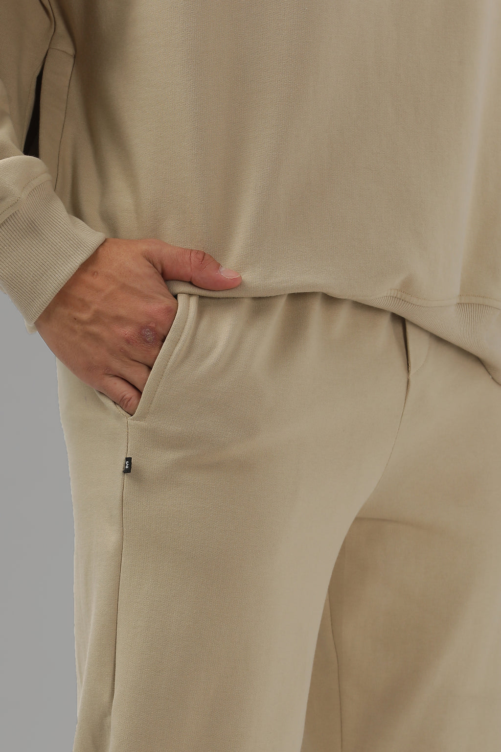 Triple Snap Sweatpants - Beige