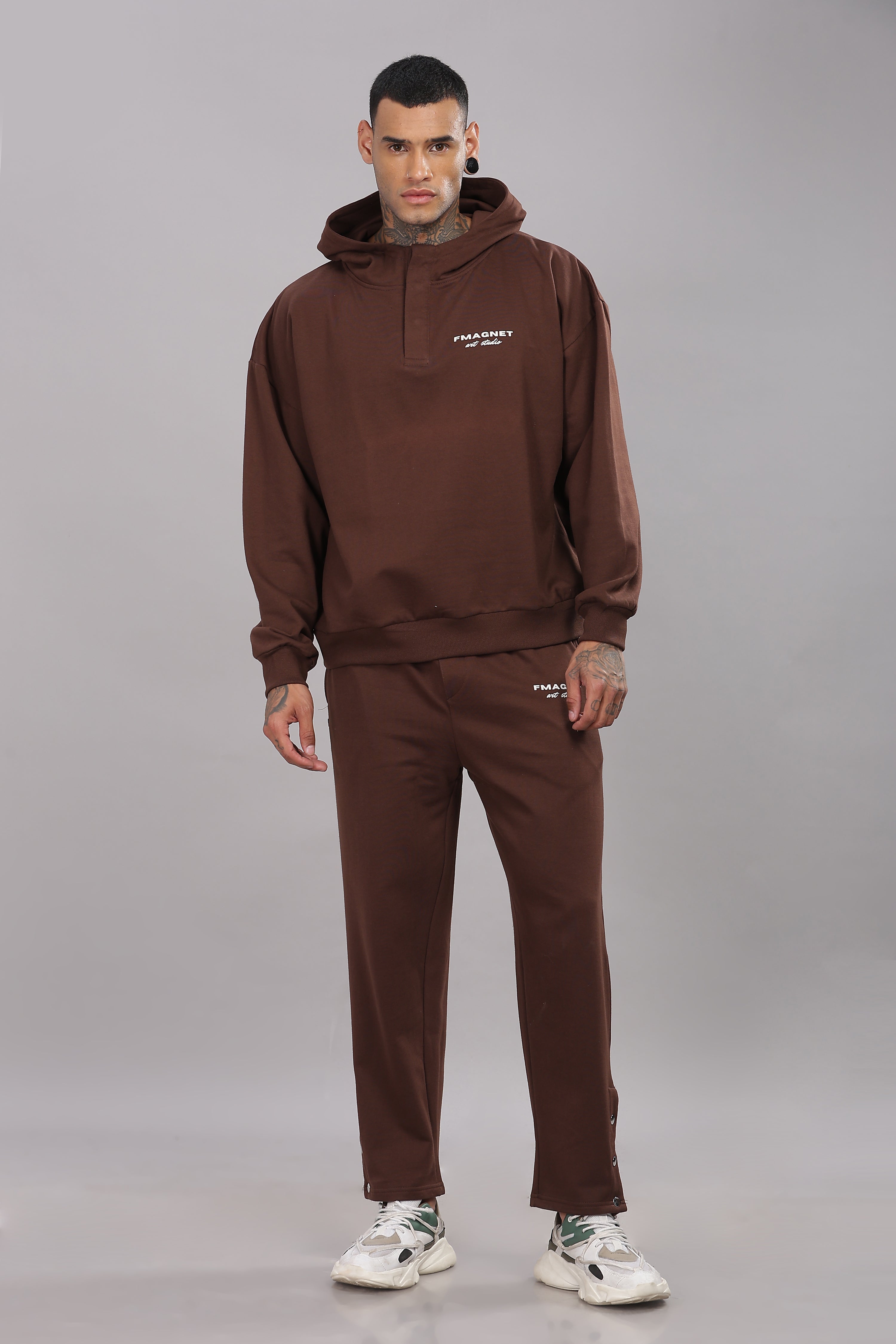 Triple Snap Sweatpants - Brown