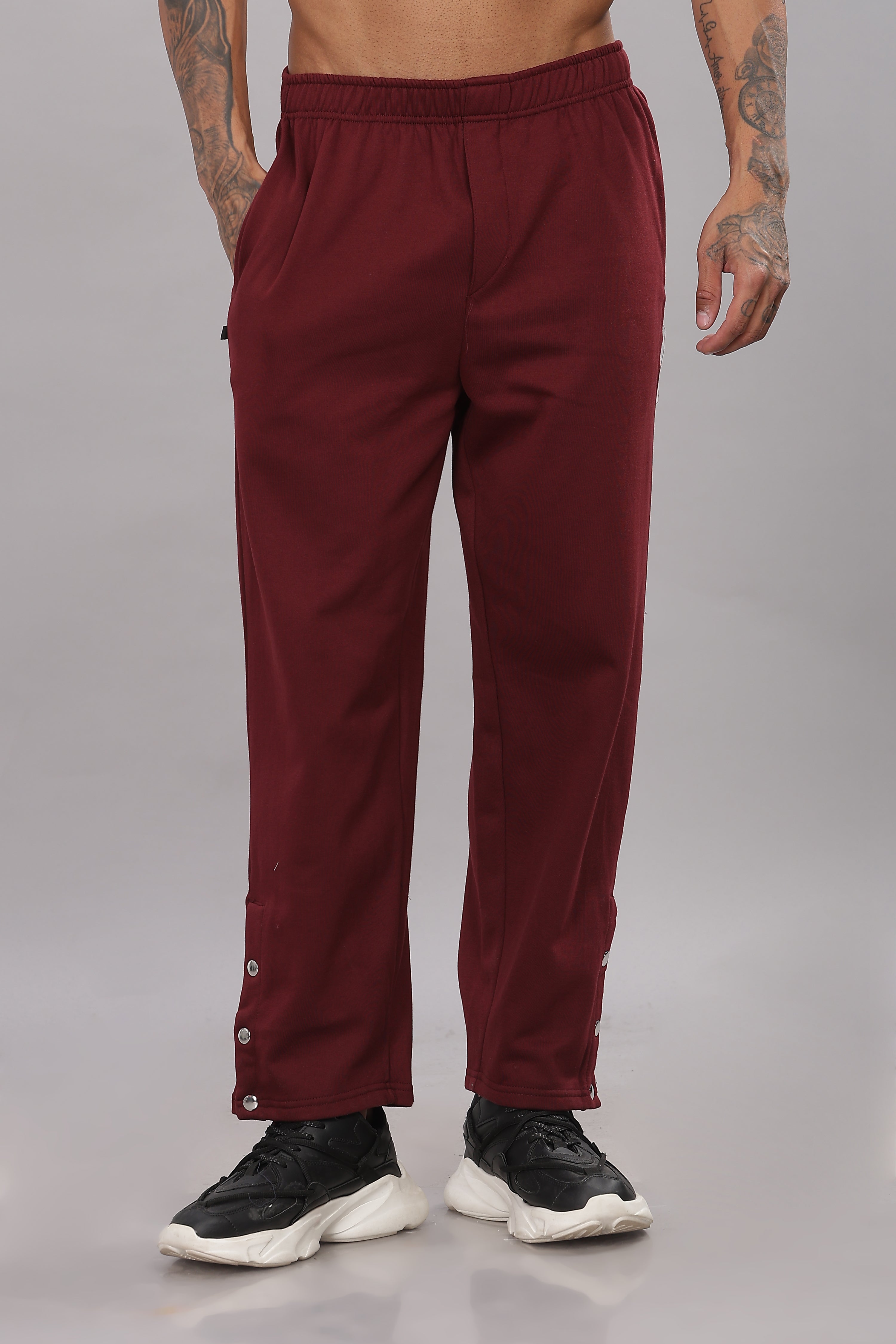 Triple Snap Sweatpants - Merlot