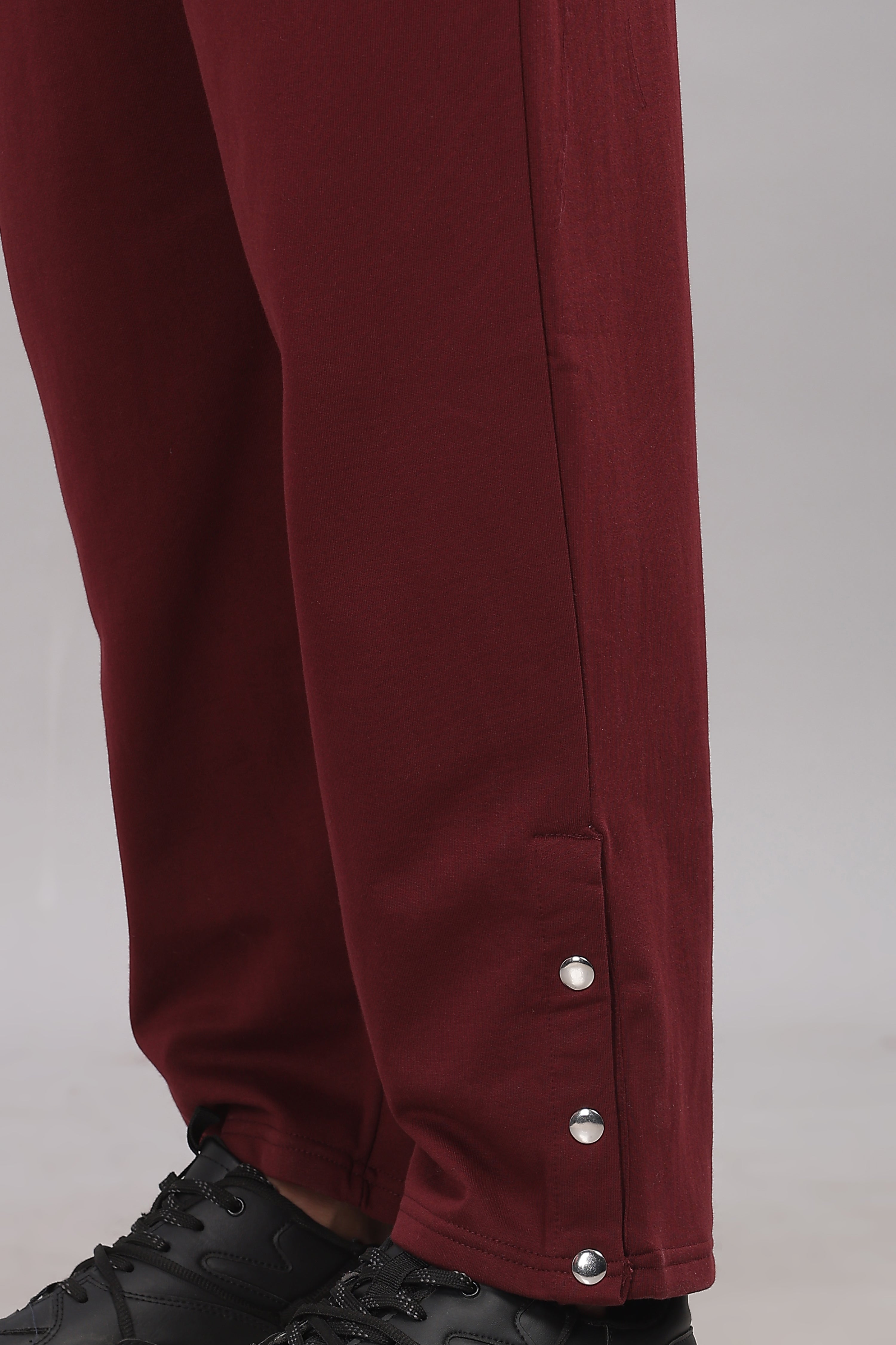 Triple Snap Sweatpants - Merlot