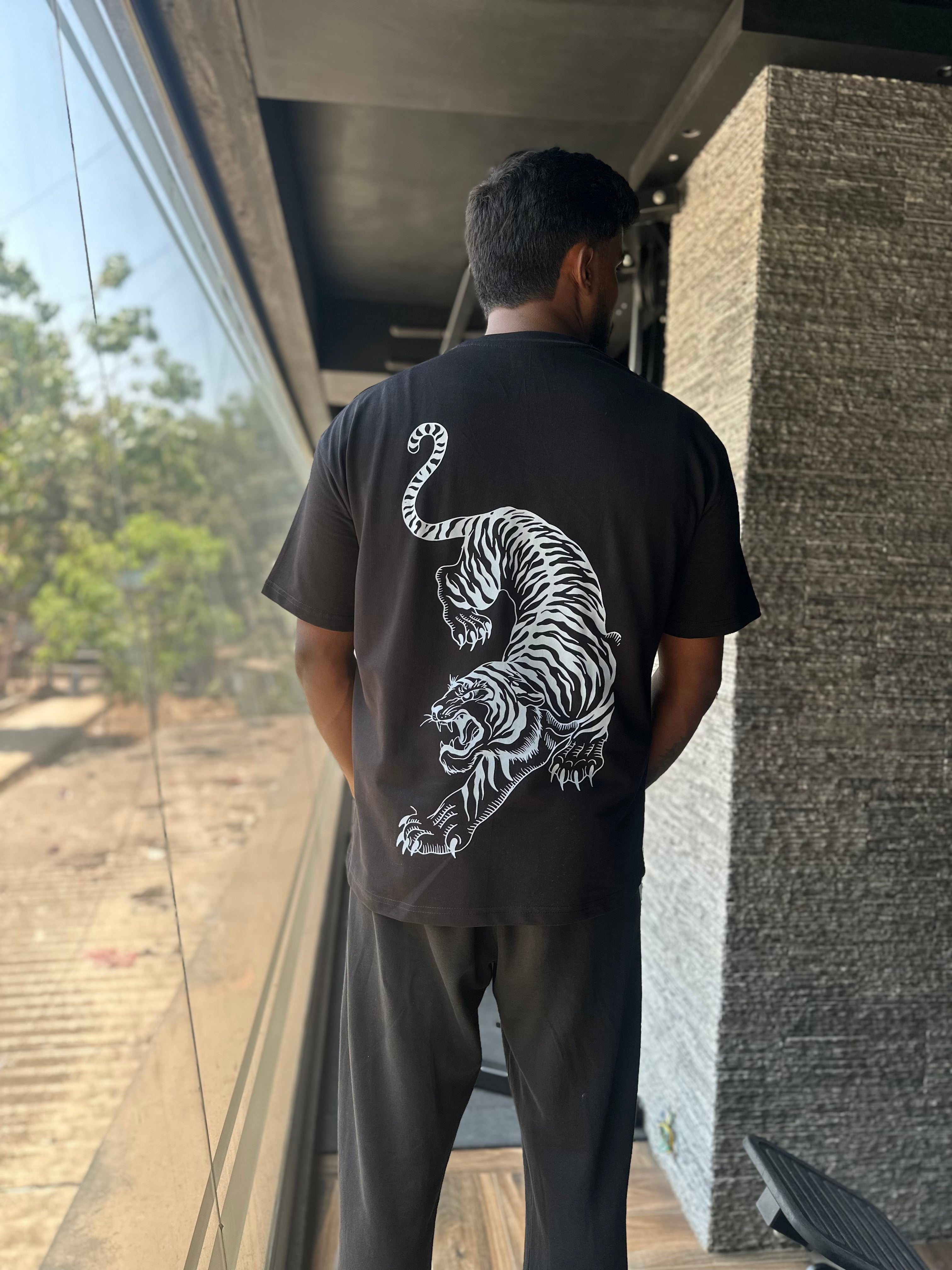 Fearless Tiger Oversized Tshirt