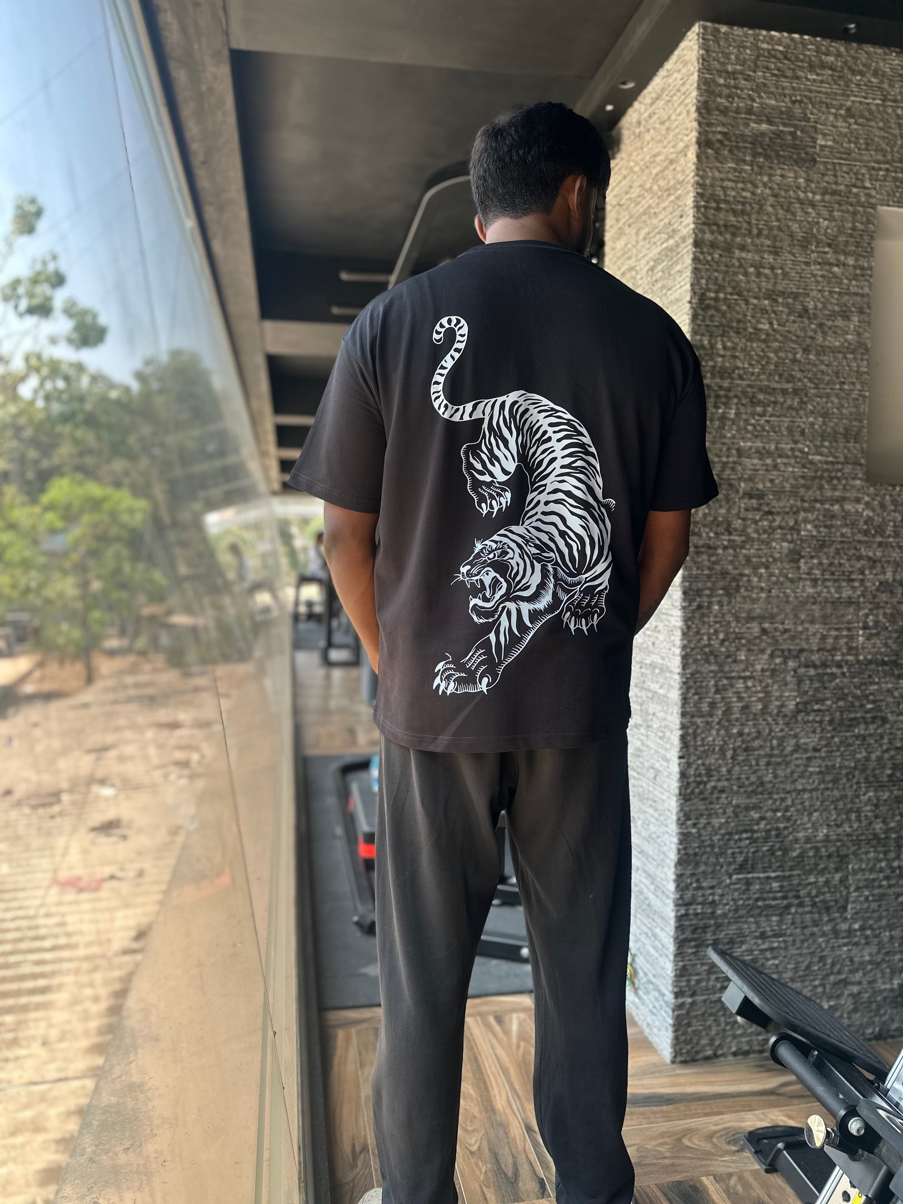 Fearless Tiger Oversized Tshirt