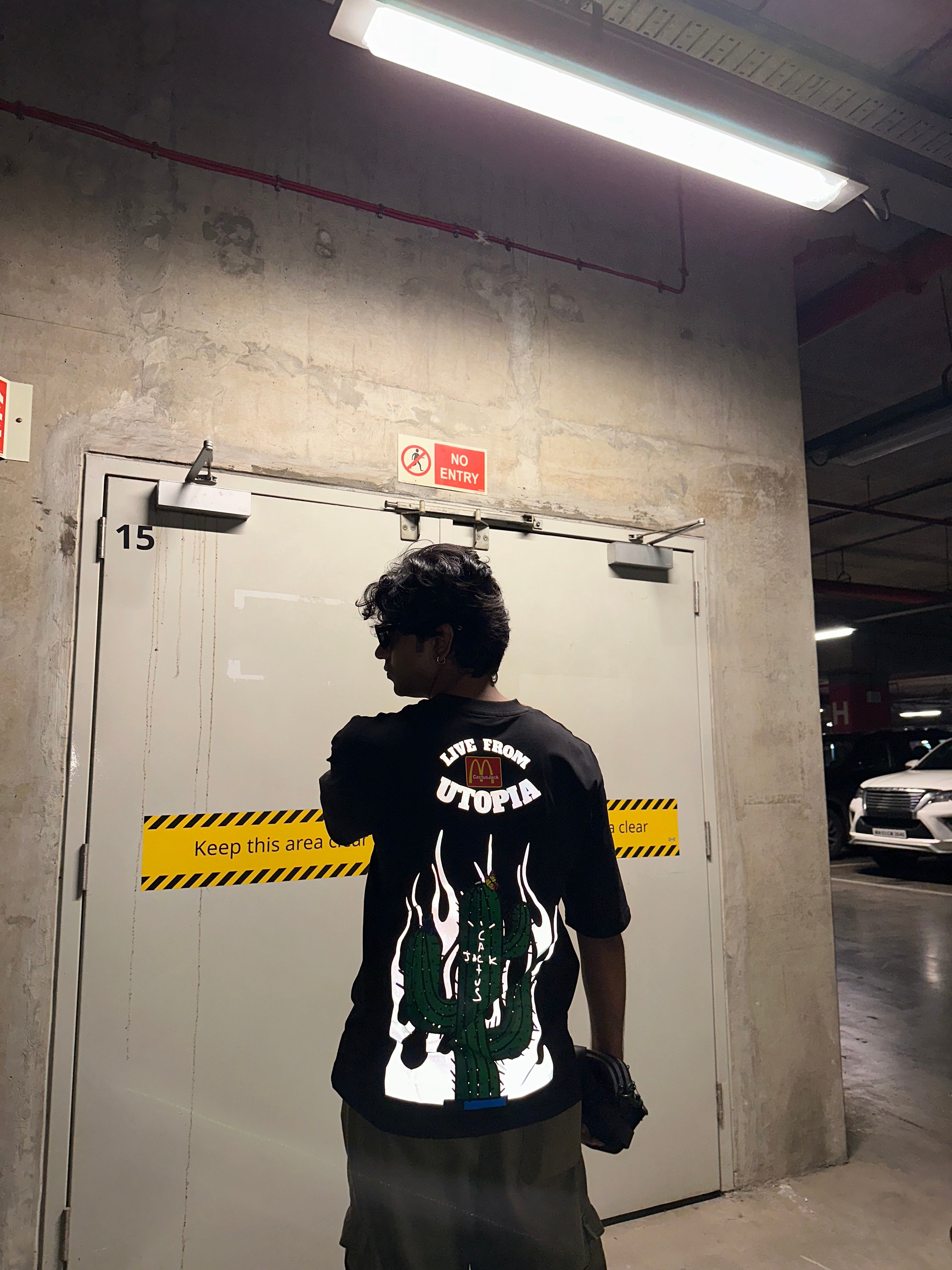 Travis Scott : Live From Utopia Oversize Unisex T-shirt